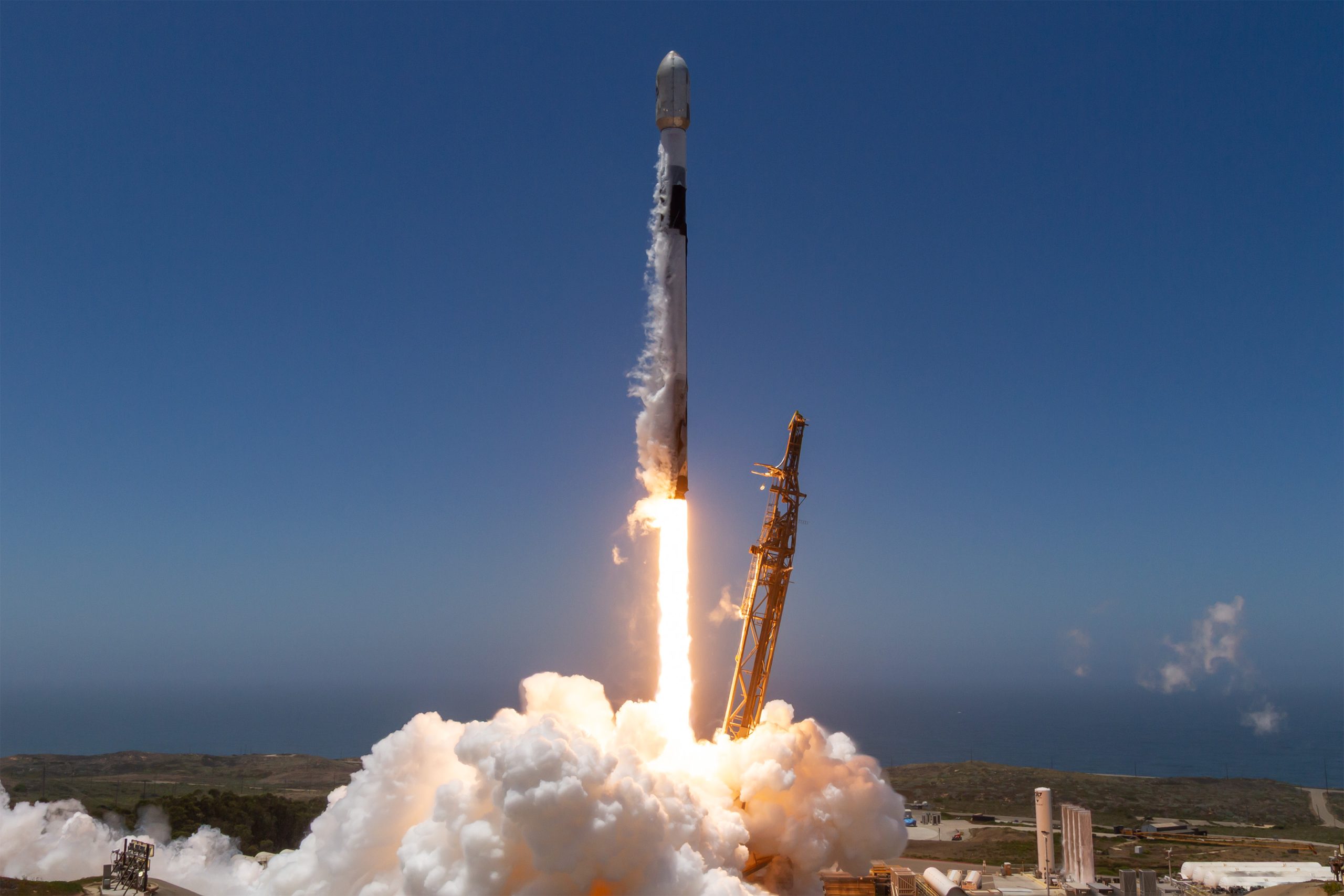 U.S. Space Force triples launch contract ceiling to 7 billion as satellite demand surges
