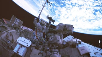 Shenzhou-21 Crew Completes Third Extravehicular Activity: New EVA Record Set, On-Orbit Mission Extended