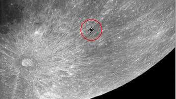 Stunning Amateur Footage Captures China's Tiangong Space Station Crossing the Moon